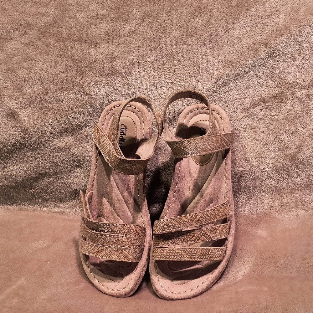 Cubbie Cuddlers Sandals Women's